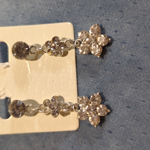 Earrings - Picture 2 of 2